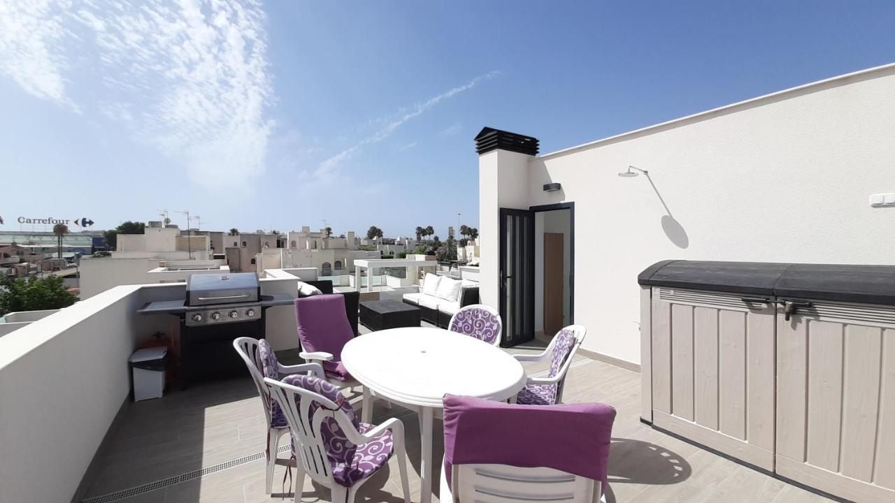 Villa Wilhelmina Torrevieja Exterior photo